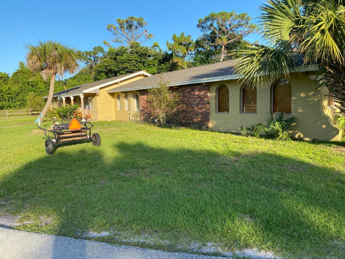 Oyo Family Ranch At Melbourne Fl Hotel Bagian luar foto