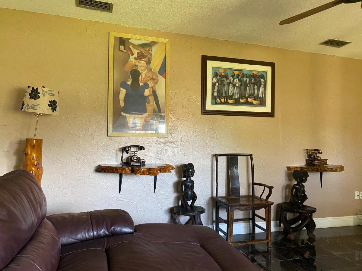 Oyo Family Ranch At Melbourne Fl Hotel Bagian luar foto