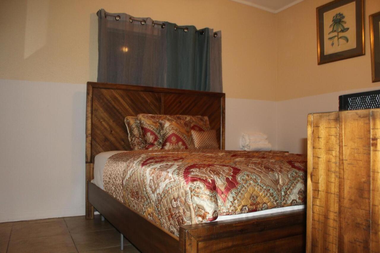 Oyo Family Ranch At Melbourne Fl Hotel Bagian luar foto