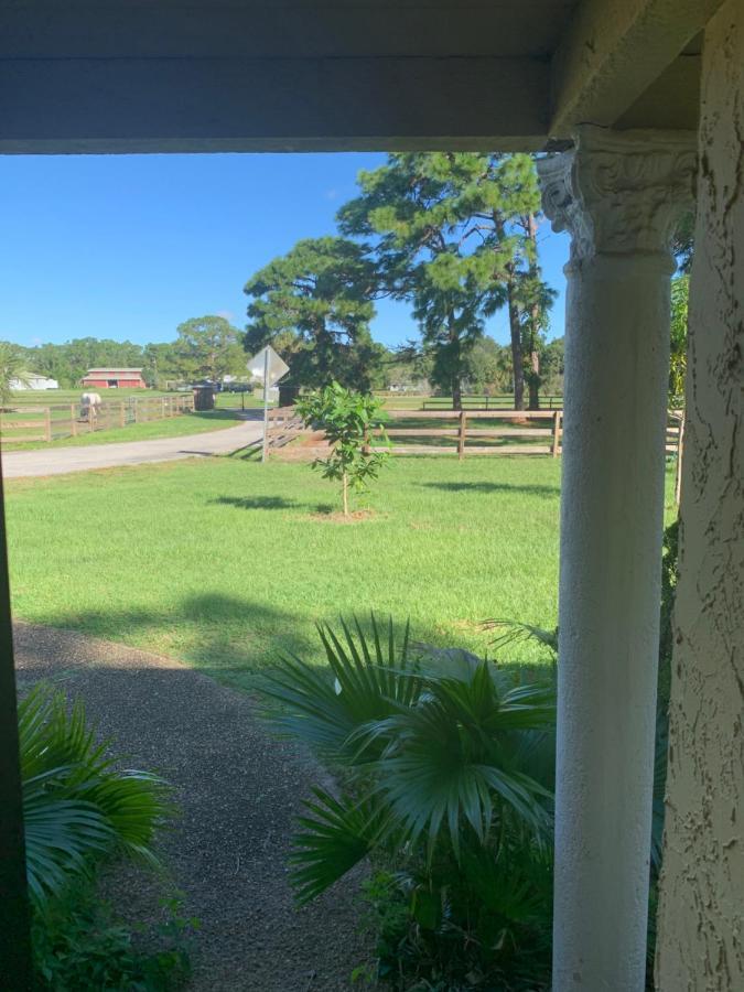 Oyo Family Ranch At Melbourne Fl Hotel Bagian luar foto